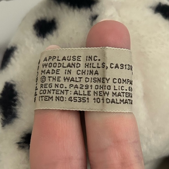 Disney Patches from 1991 release of 101 Dalmatians Plush Dog Toy - Picture 7 of 9